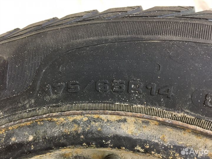 Зимние колеса на штампованных дисках r14