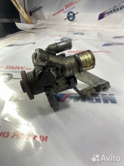 Насос гура Bmw 5 E60 N52B30 2006
