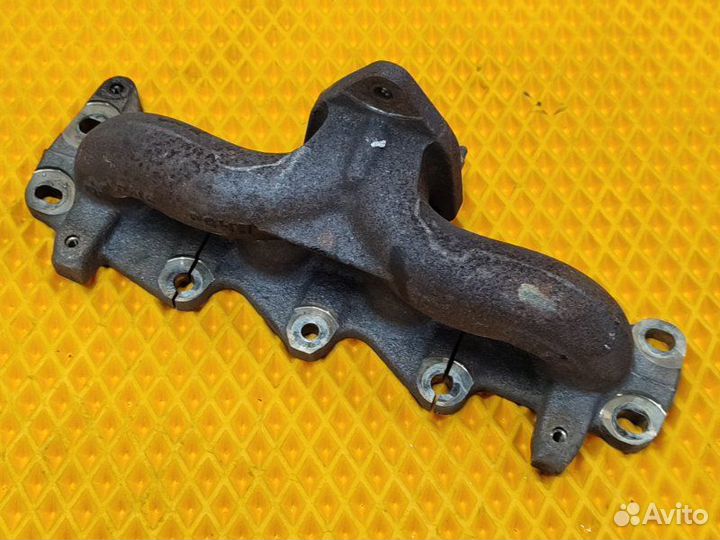 Выпускной коллектор Volvo V40 1.6 2014