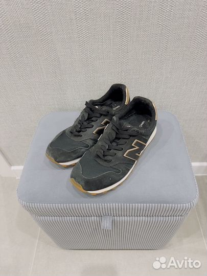 New balance 373