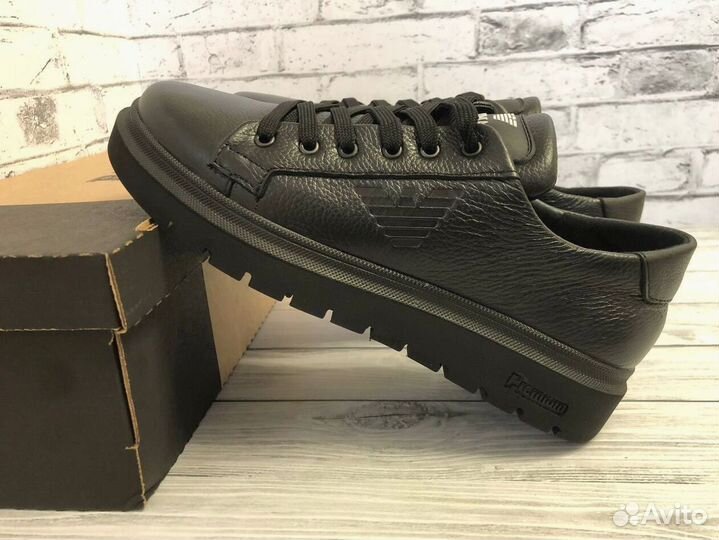 Кроссовки Armani