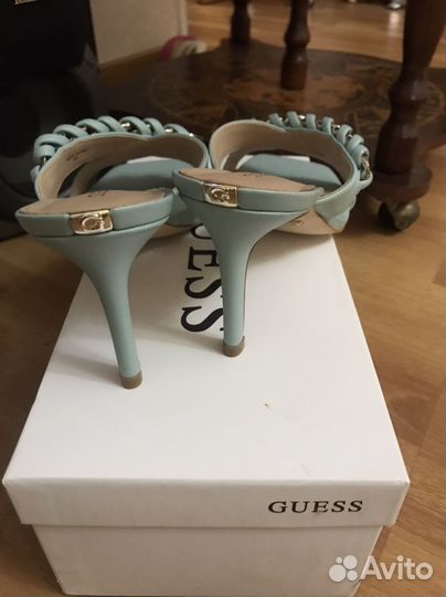 Шлепанцы женские guess 40