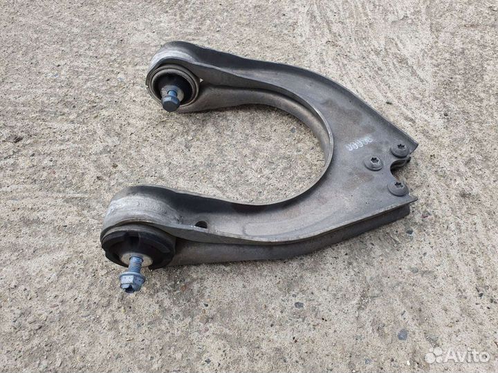 Верхние рычаги передней подвески для Mercedes W219