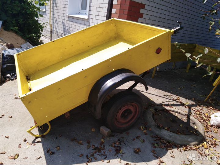 Прицеп к легковому автомобилю