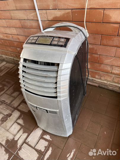 Напольный кондиционер