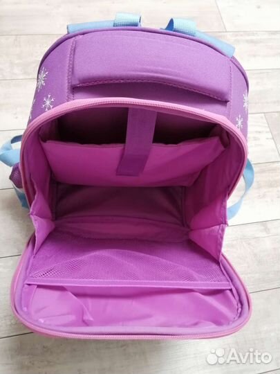 Школьный рюкзак