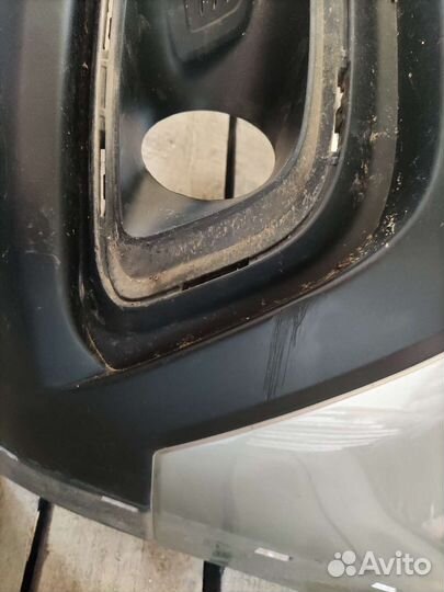 Бампер передний Renault Logan Stepway