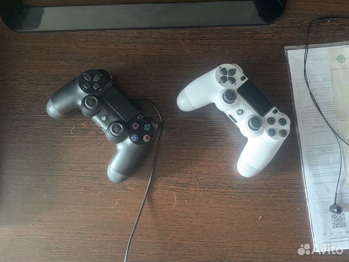 Sony playstation 4 PS4 slim