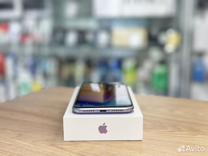 iPhone 11, 128 ГБ
