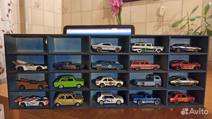 Машинки hot wheels и мини-купер