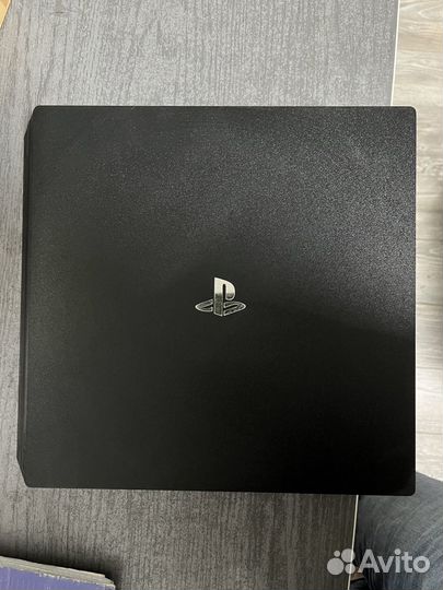 Sony playstation 4 PS4 pro 1tb с играми