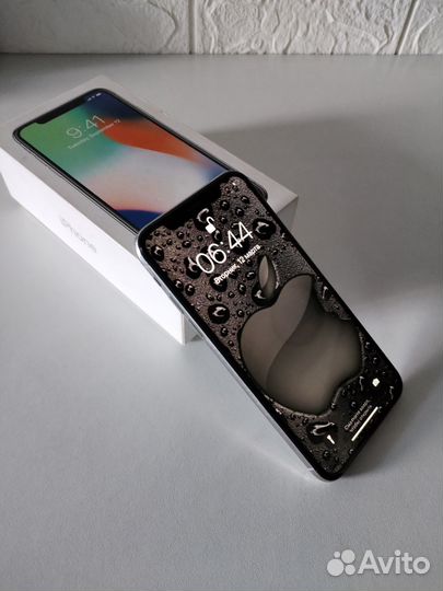 iPhone X, 256 ГБ