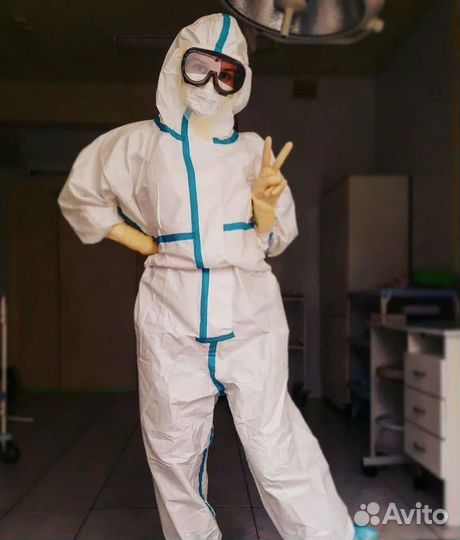 Защитный костюм
