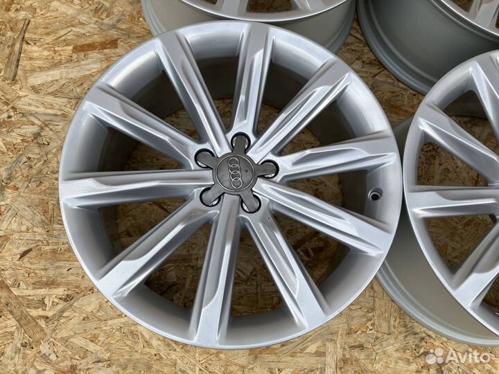 Комплект литых дисков R19x8.5 5x112