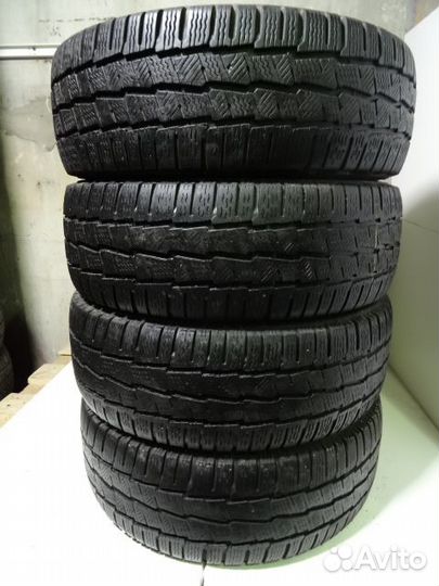 Michelin Agilis Alpin 215/65 R16