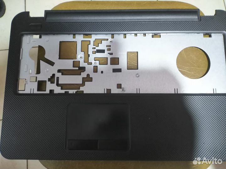 Топкейс ноутбука dell Inspiron 3721