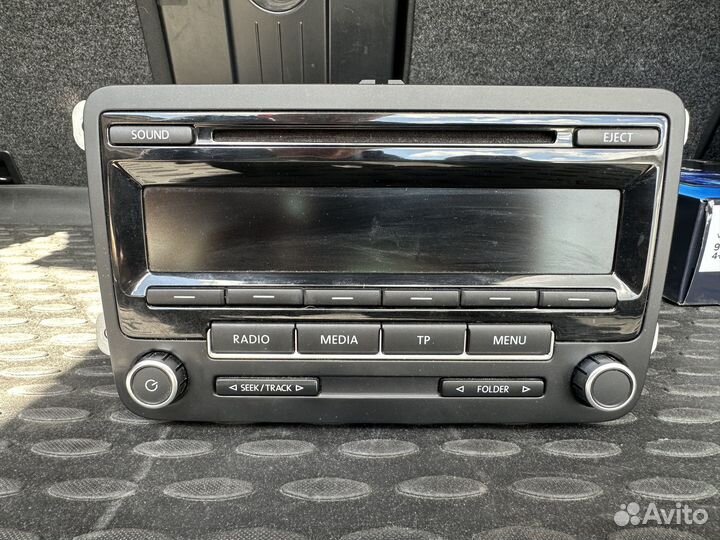 Магнитола Volkswagen Tiguan 5N2 2011-2016