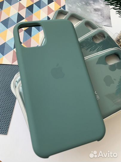 Чехол на iPhone XR