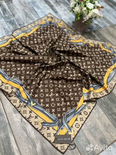 Шелковый платок шаль Louis Vuitton оттенок шоколад