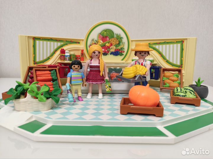Игровой набор Playmobil продуктовый магазин