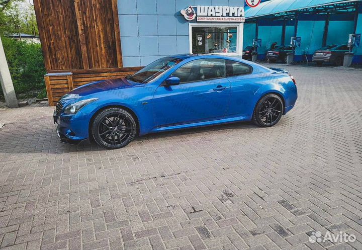 Сплиттер губа на бампер Infiniti / nissan