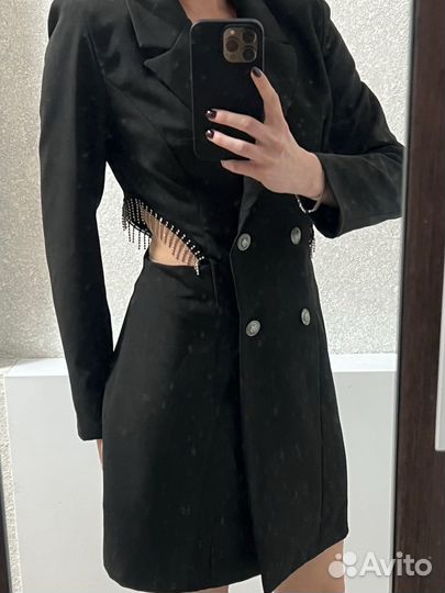 Платье женское