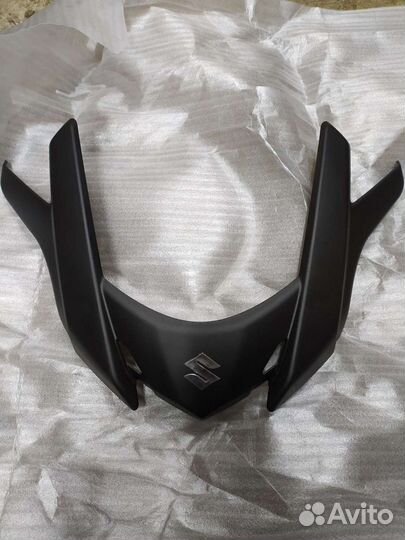 Накладка на ветровое Suzuki Burgman 650 2013-н.в