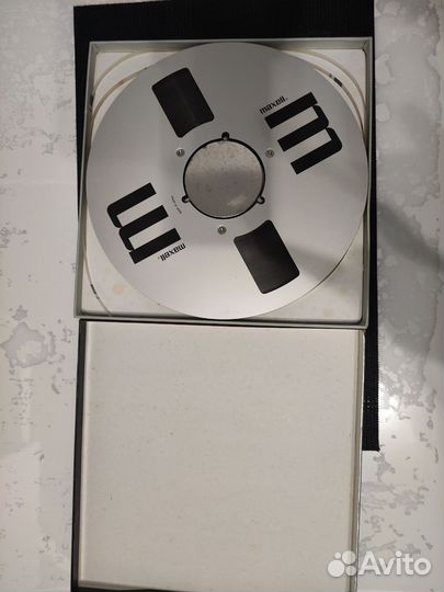 Катушки для катушечного магнитофона