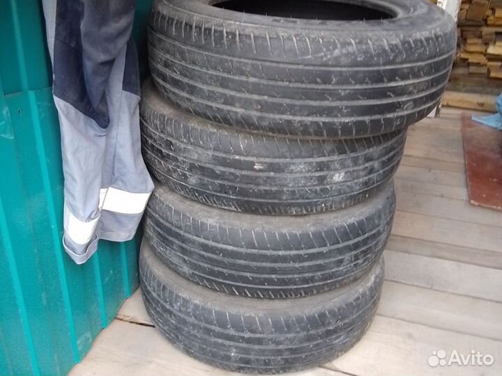 Nexen N'Fera SU4 5/10 R15 88H