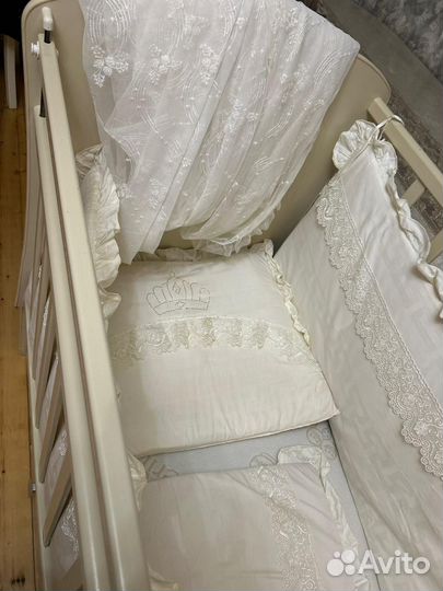 Детская кроватка