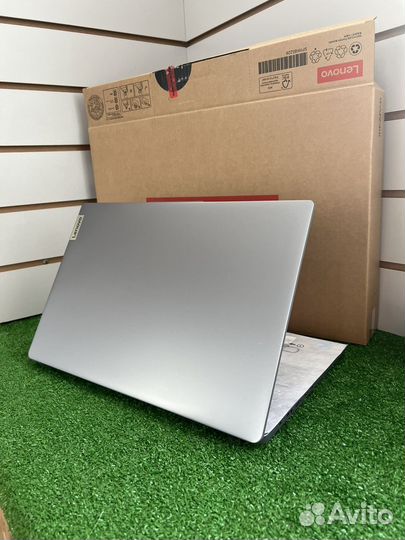 Ноутбук Lenovo ideapad slim 3 i3-13