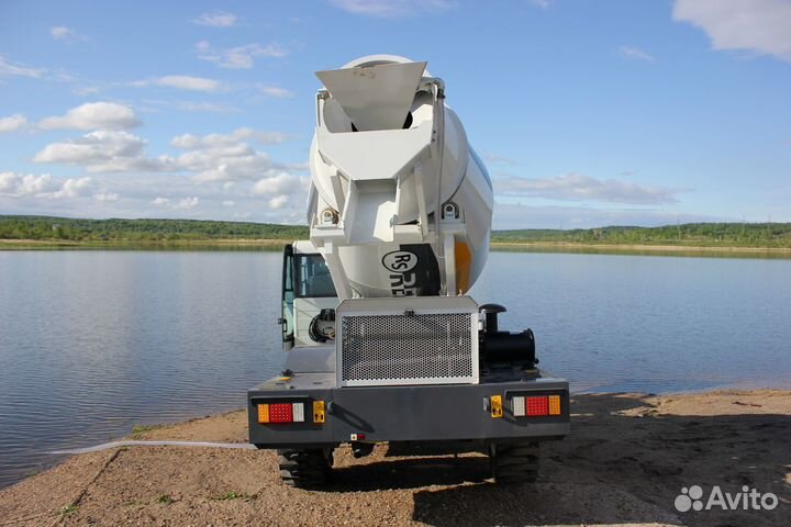 Автобетоносмеситель Redstar Mix5.5, 2023