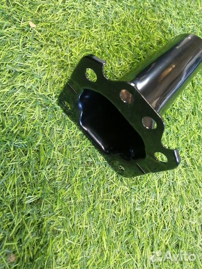 Кронштейн усилителя бампера передний Toyota