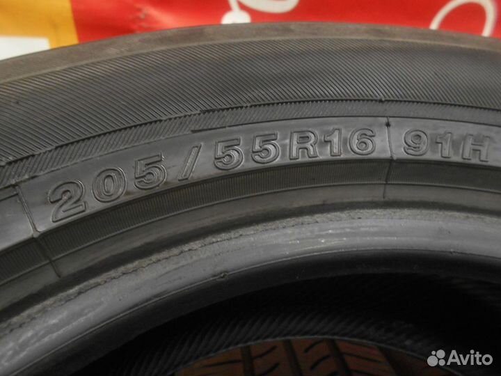 Yokohama BluEarth AE01 205/55 R16