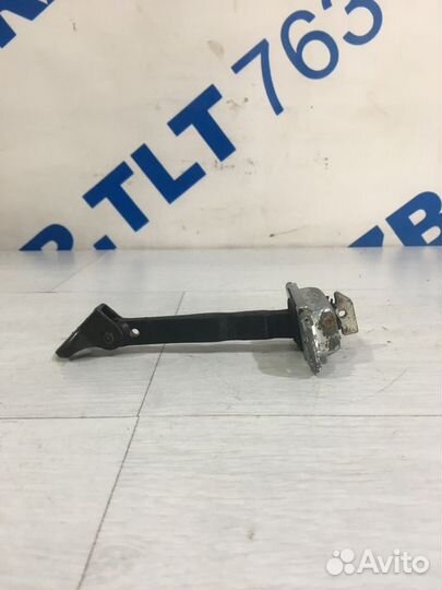 Ограничитель двери перед лев hyundai solaris 2 1.4