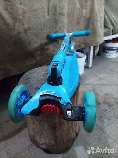 Самокат детский трехколесный складной