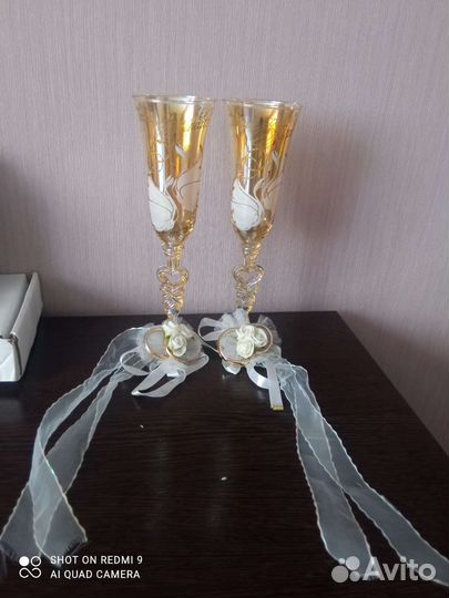 Свадебные фужеры и украшения