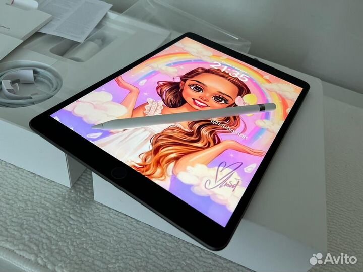 iPad Air 3 Gb 256 LTE 2020 г