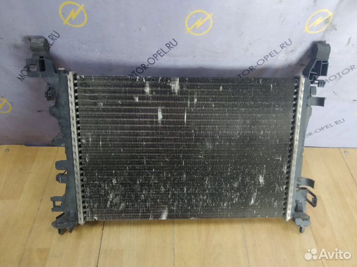 Радиатор двс Opel Corsa D Z12XEP 2006-2010