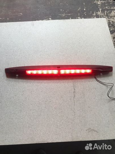 Дополнительный стоп сигнал Mersedes Vito 639