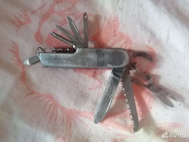 Складной нож мультитул