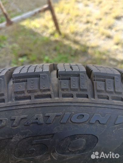 Pirelli Ice Zero 205/60 R16