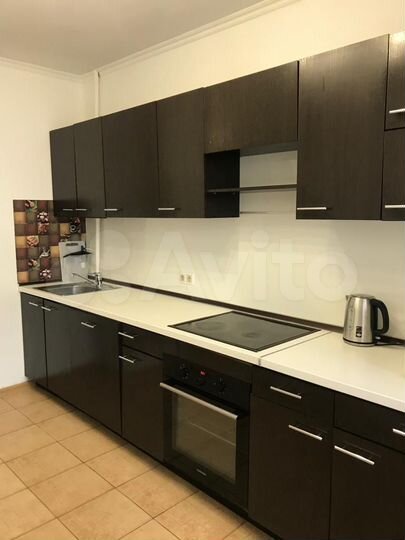 2-к. квартира, 60 м², 6/16 эт.