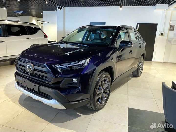 Toyota RAV4 2.0 CVT, 2024