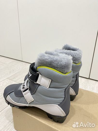 Лыжные ботинки детские