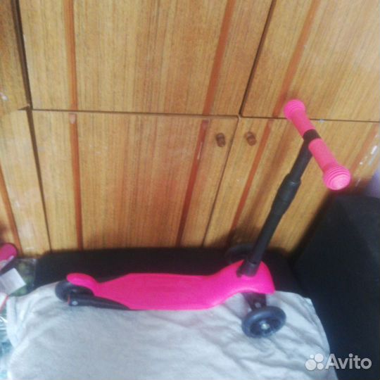 Самокат новый колеса светятся он складной за