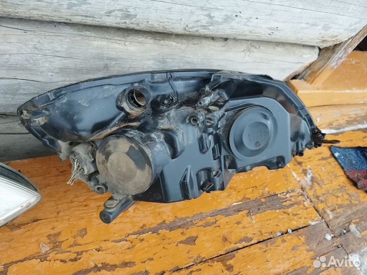 Фара передняя левая skoda fabia 2 рестайлинг