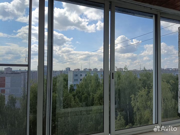 Алюминиевые окна на балкон бу