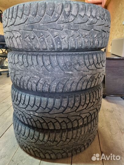 Nokian Tyres Hakkapeliitta 5 235/60 R18