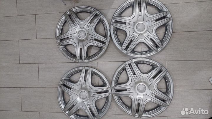 Колпаки на колеса r 16